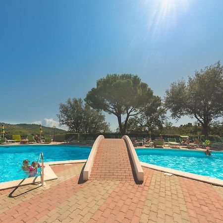 Отель Villino Garden & Pool Andora Экстерьер фото