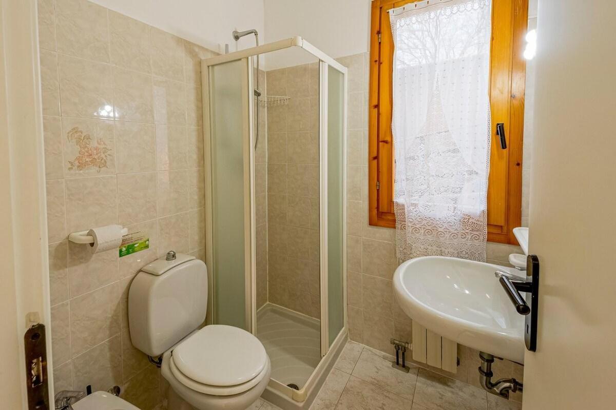 Отель Villino Garden & Pool Andora Экстерьер фото